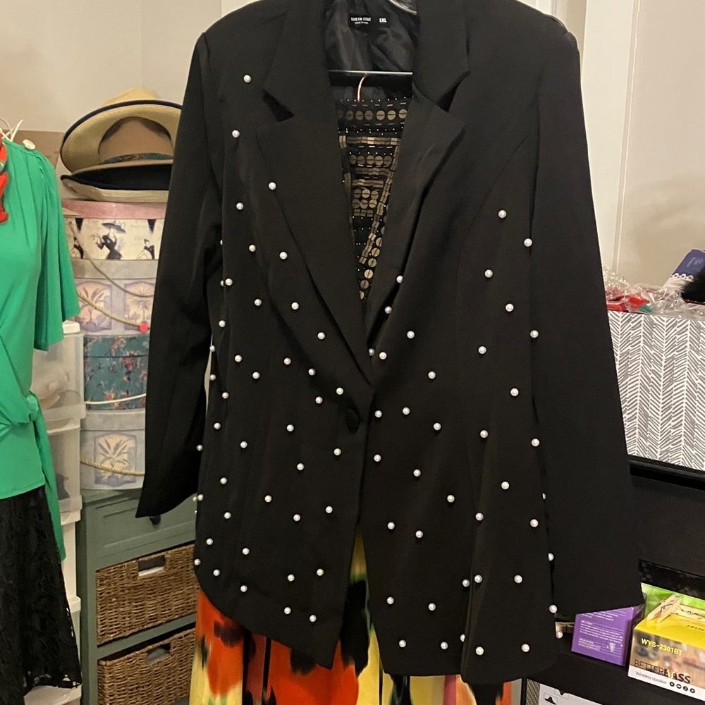 SHEIN Black Blazer with Pearl Accents